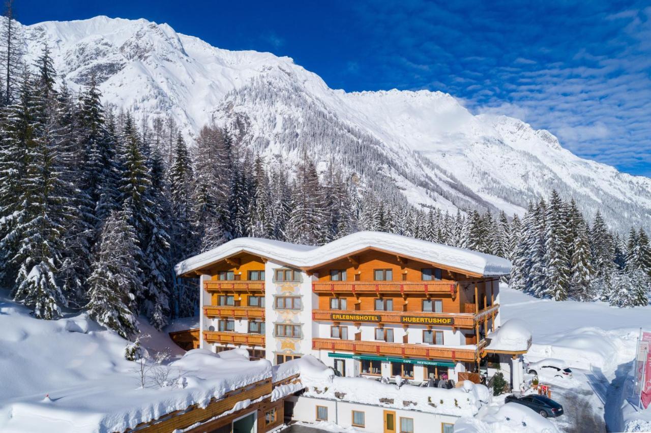 Hotel Hubertushof - Ihr Hotel Mit Herz Leutasch Bagian luar foto
